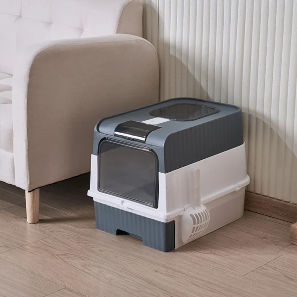 Fully enclosed UV sterilizing cat litter box